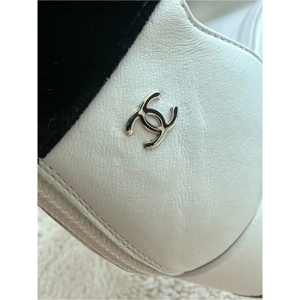 CHANEL white shoes with velvet black bow size 39 EU or 9 US Authentic - Picture 9 of 13